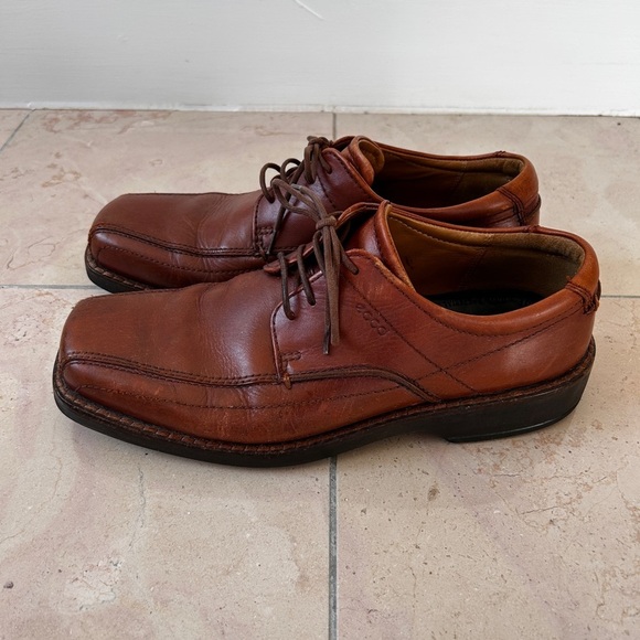 Ecco Helsinki Dress Shoes Men's Size 8-8.5 (42 EU) Brown Leather Lace up - Picture 1 of 11